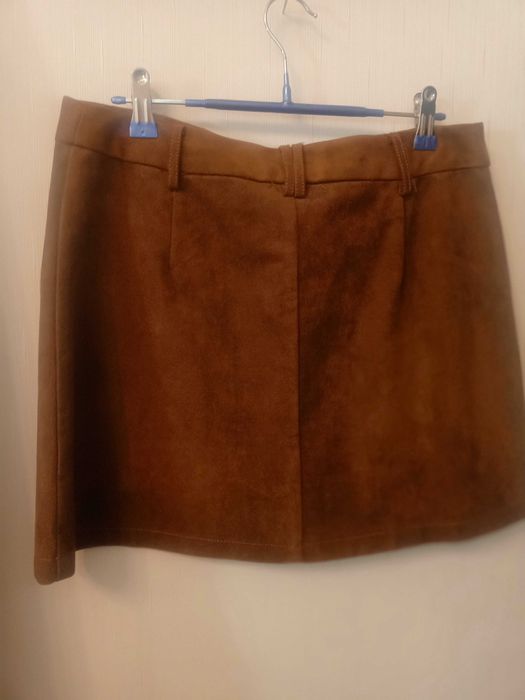 Спідниця зі штучної замши