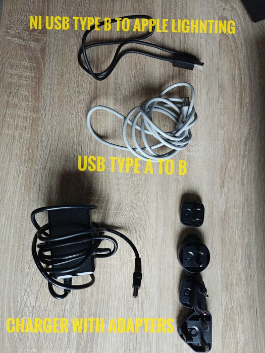 Native Instruments Traktor Kontrol S4 MK2  - stan doskonały