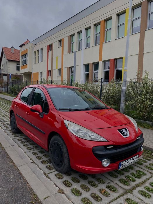 Peugeot 207 Peugeot 207 urban move 1,4 73km benzyna klimatyzacja dwa komplety opon