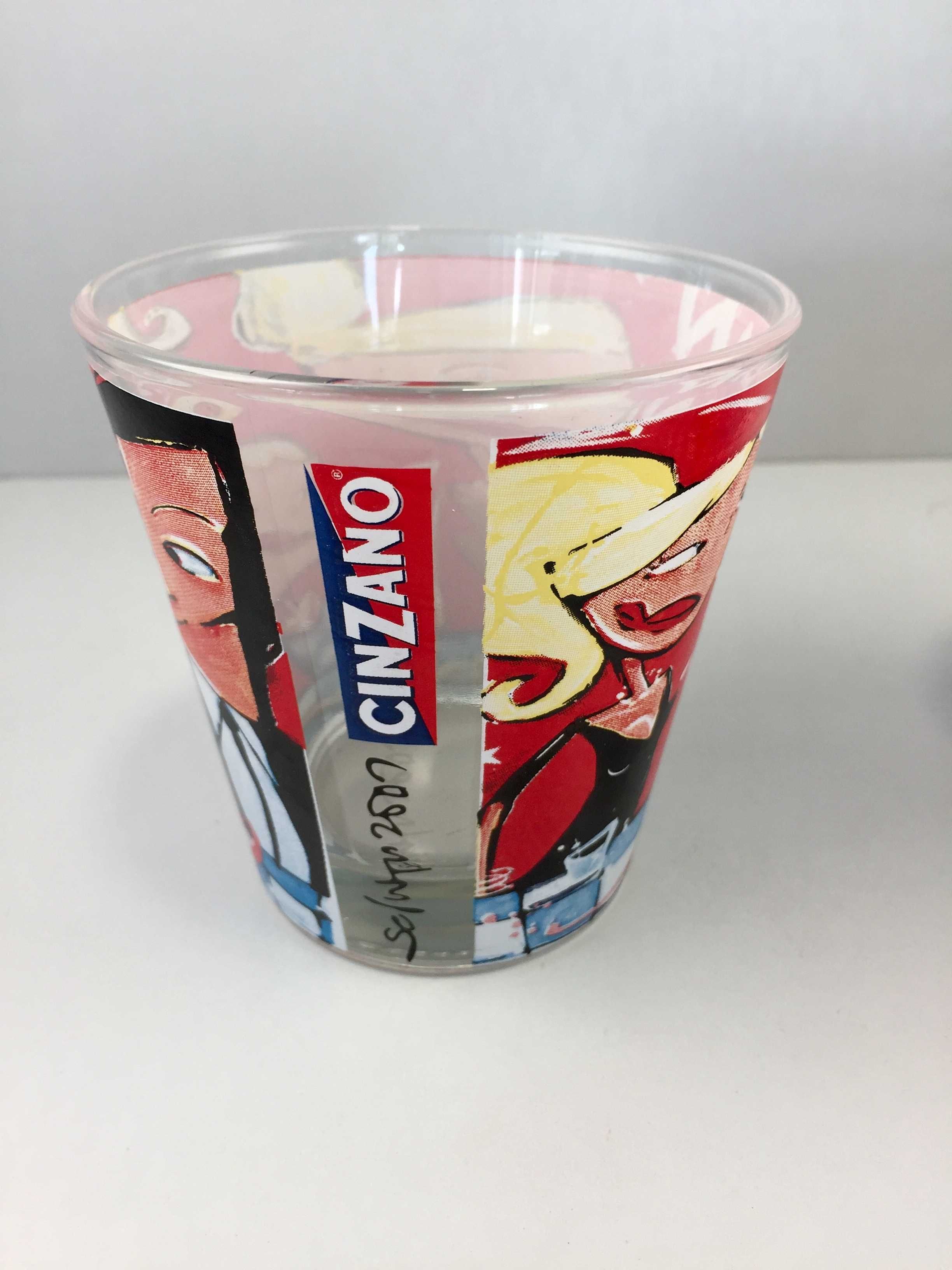 Vendo Conjunto de 4 copos Exclusivo de Copos Cinzano