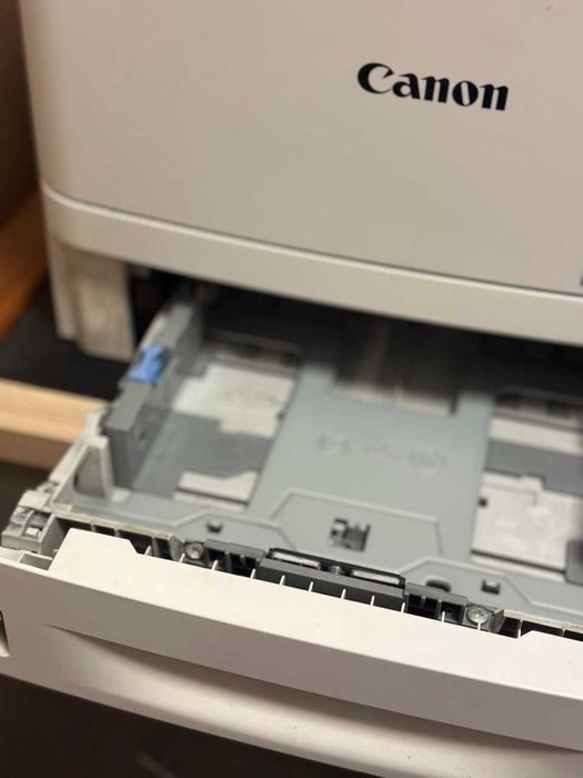 Принтер Canon MF416dw, Konica Minolta bizhub 223