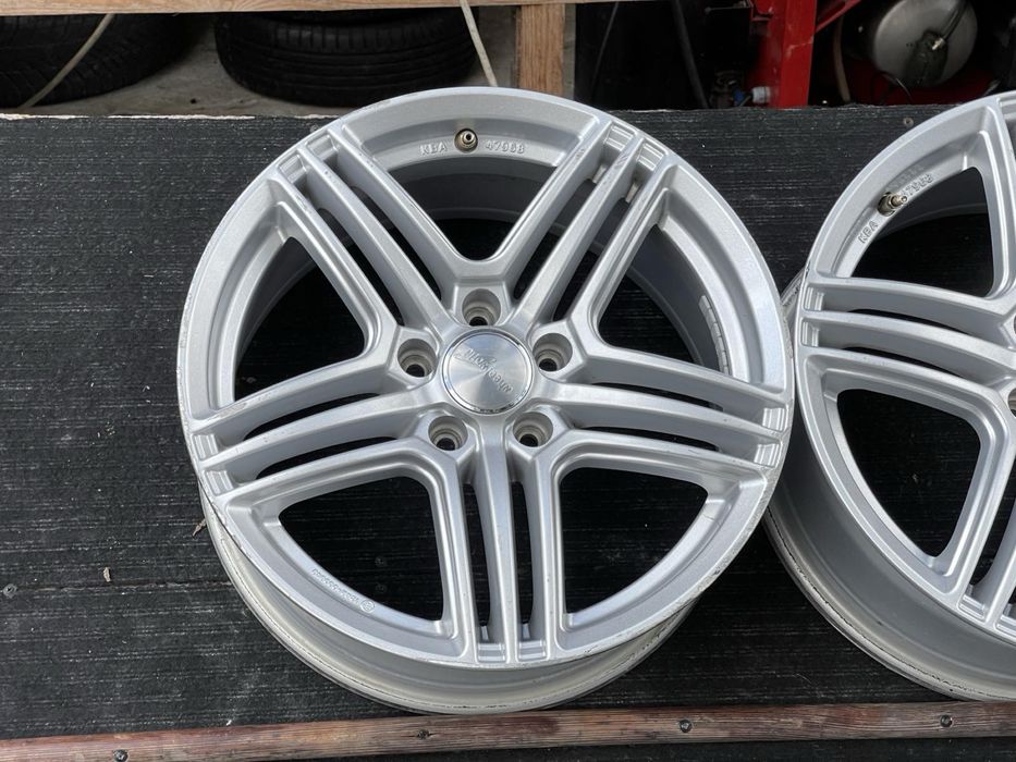 Диски R17 5/112 Audi Q3 Q5 A6 C6 C7 Skoda Superb Octavia VW Golf 6/7