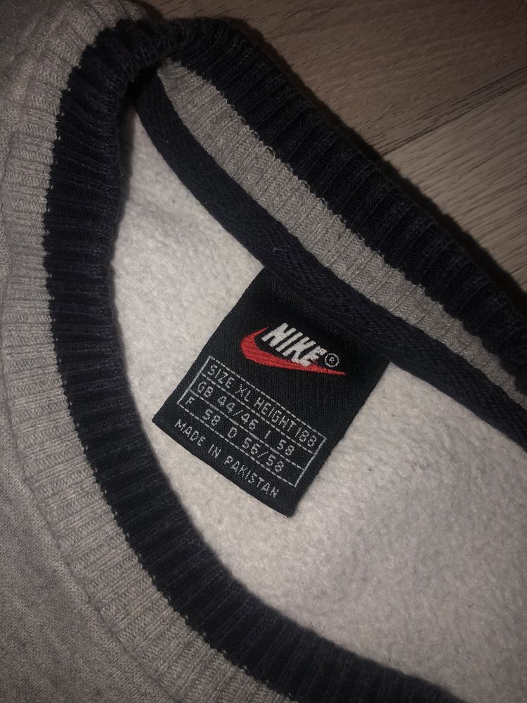 vintage nike.