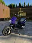 Yamaha slider stunt