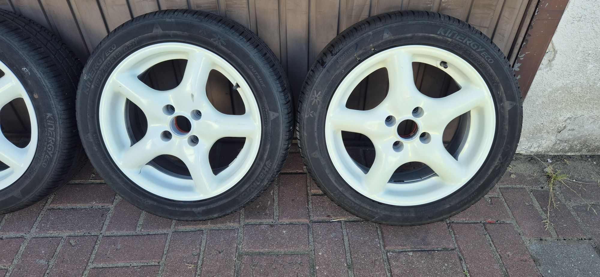 Alufelgi 4x98 z oponami letnimi 195/50/R15