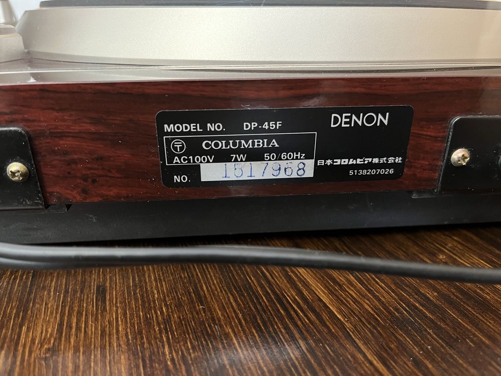 Gramofon Denon DP-45F + gratis