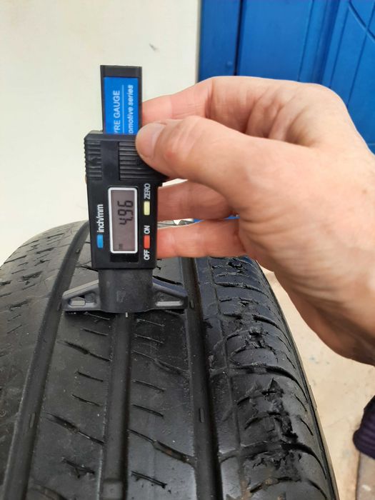 Продам пару летних шин Kumho Solus R15 185/65