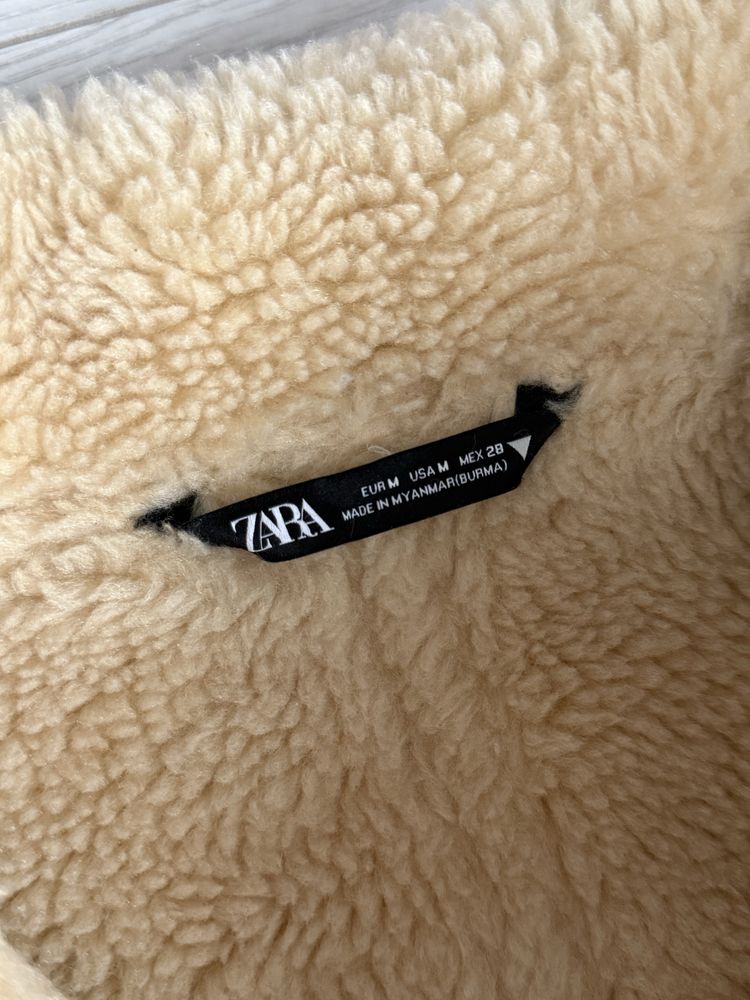 Дублянка Zara коричнева