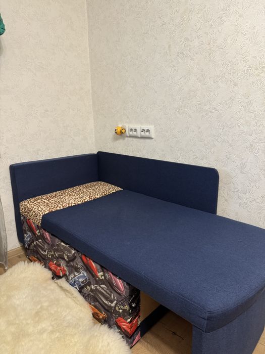 Продам детский диван