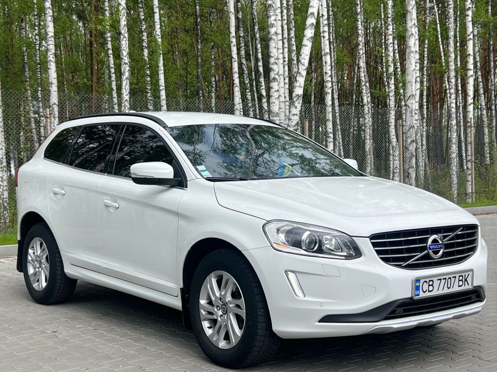 Volvo XC 60 2.0  2014 відмінний стан