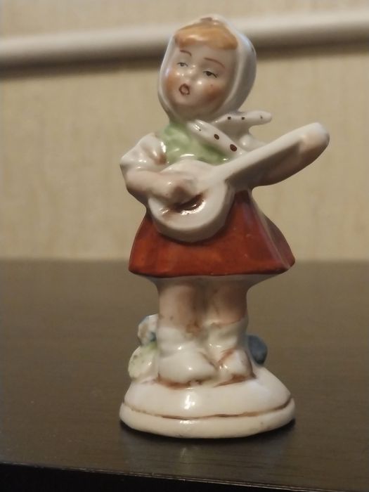 Продам статуэтку