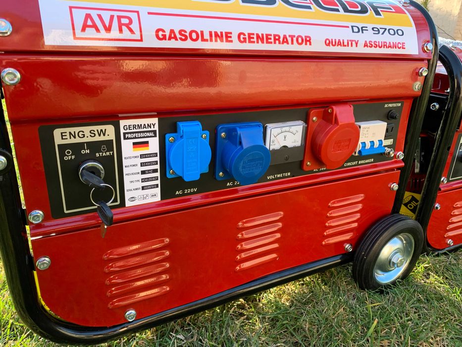 Генератор 380-220-12В  3-Фазы.