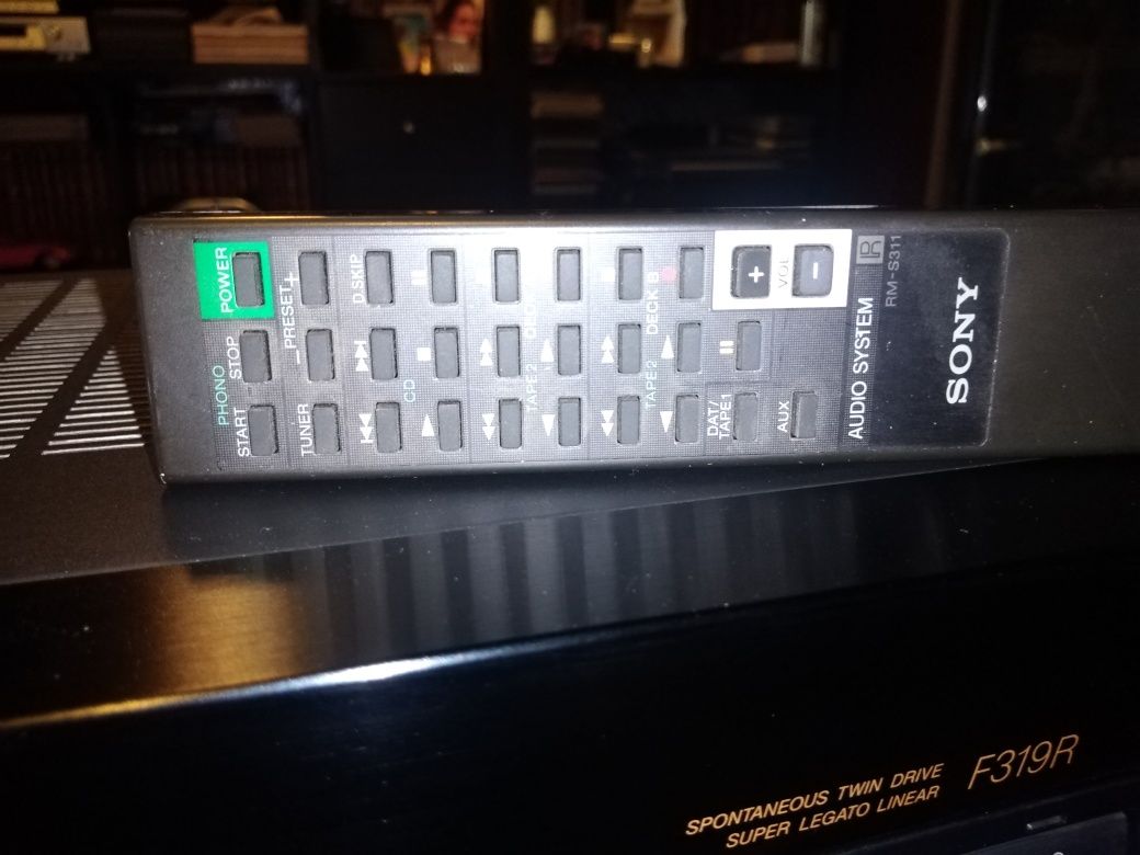 Amplificador Integrado Sony com comando