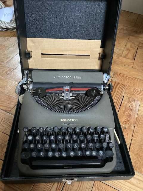 Máquina de escrever Remington Rand (Vintage)