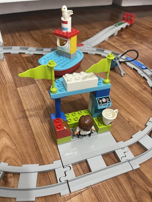 Lego Duplo потяг