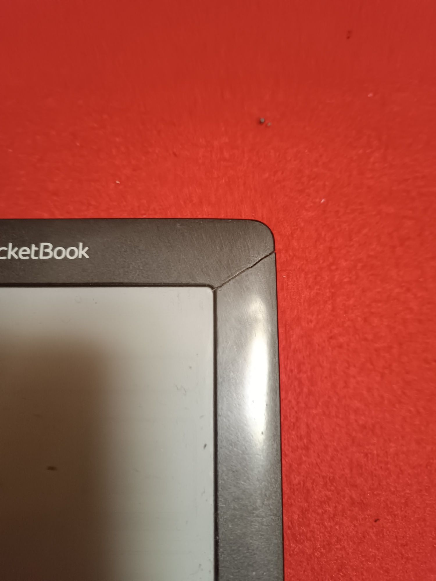 Электронная книга PocketBook 611 Basic.