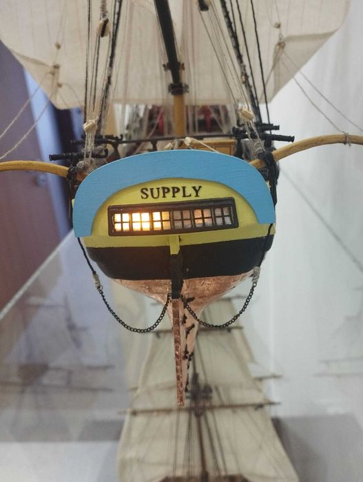 Modelo do HMS Suplly - modelismo