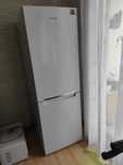 Lodówka SAMSUNG 4letnia - wys. 178cm   (Nowa Sól)
