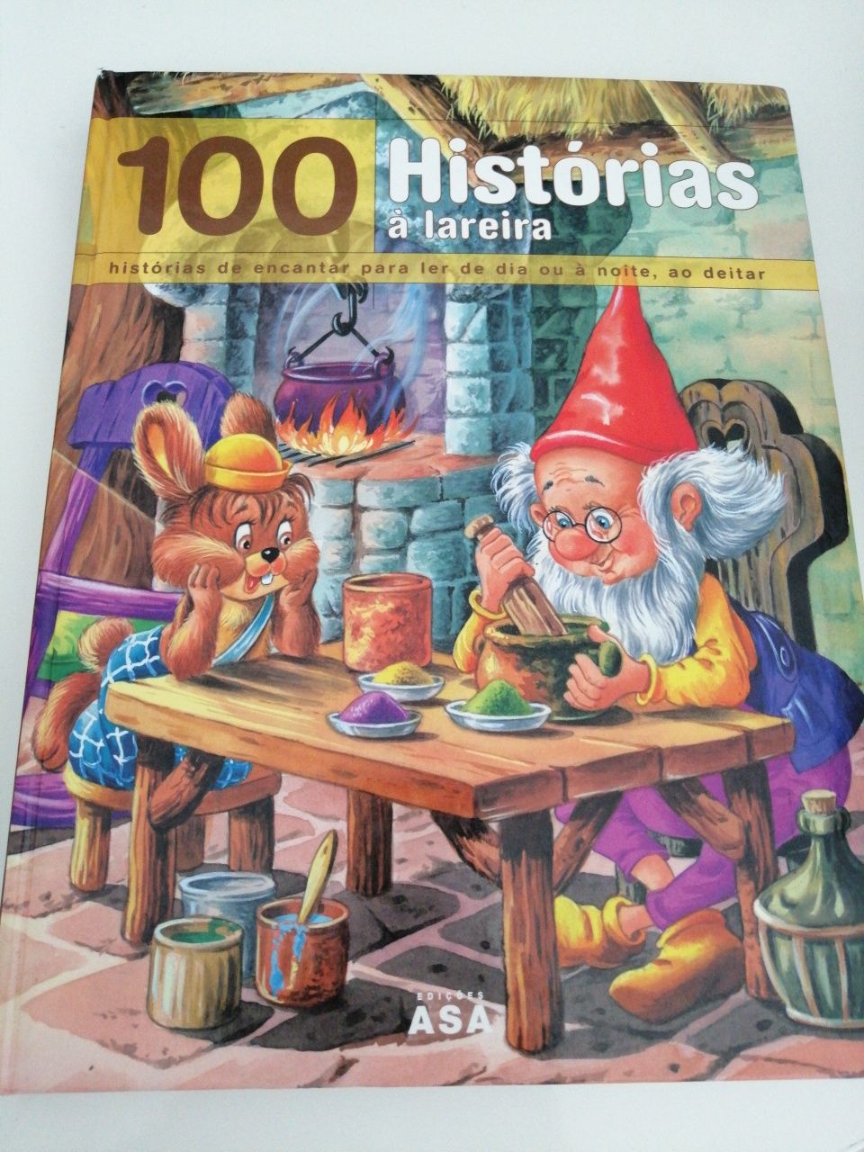 100 Histórias à Lareira