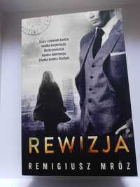 R.Mróz "Rewizja"