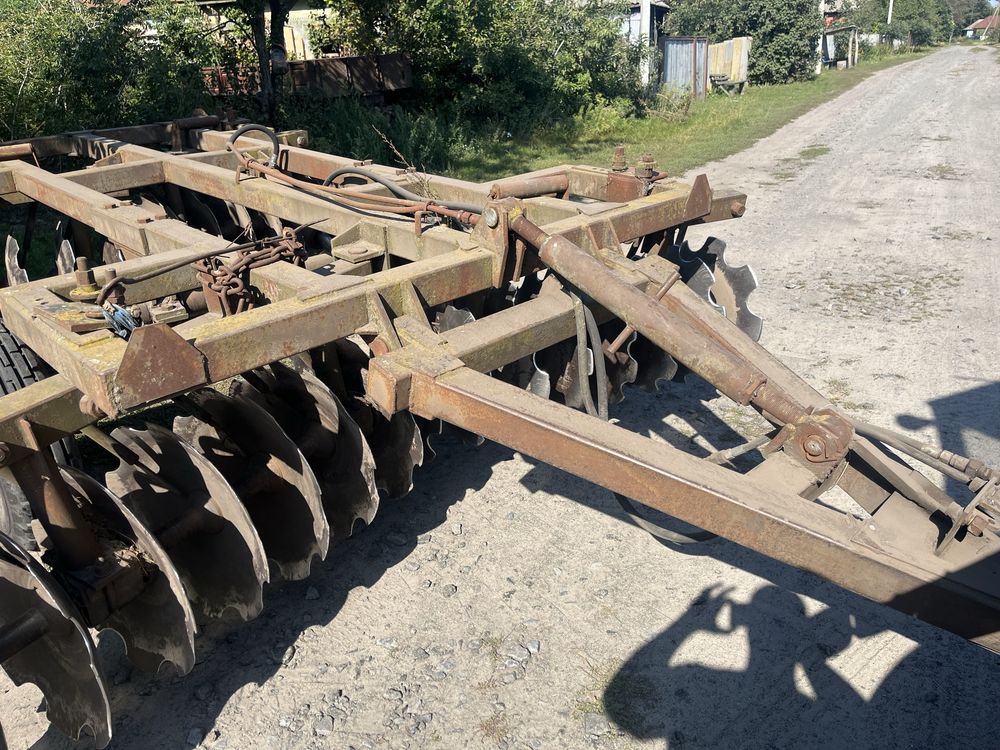 Продам диски в гарному стані