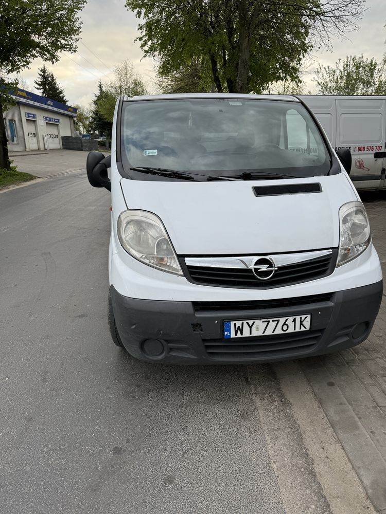 Opel vivaro 2.0 diesel