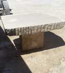 Mesa em pedra natural