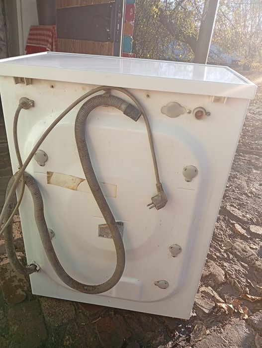 Продам стіральну машинку