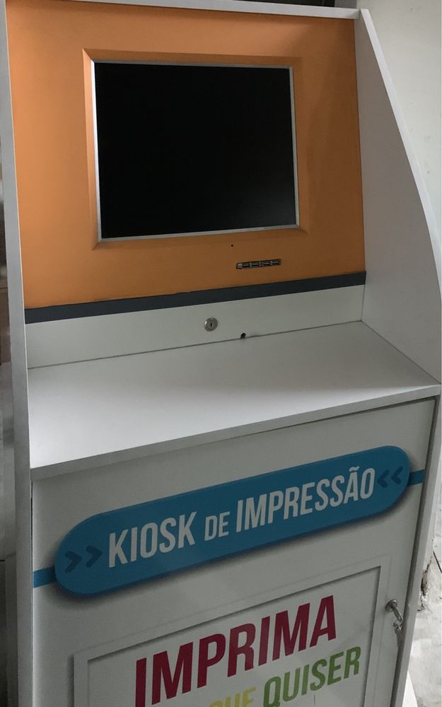 Kiosk de Impressão c/Monitor