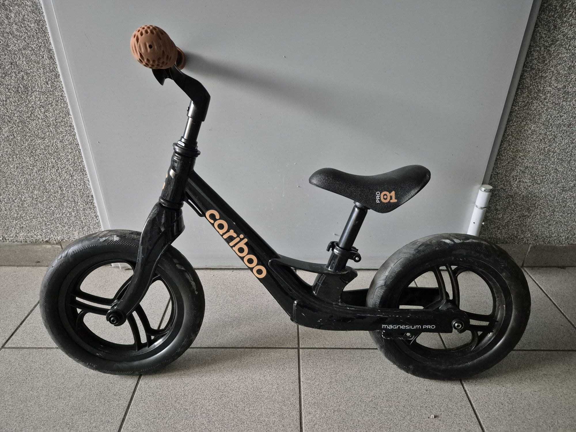 Rowerek biegowy Cariboo Magnesium Pro