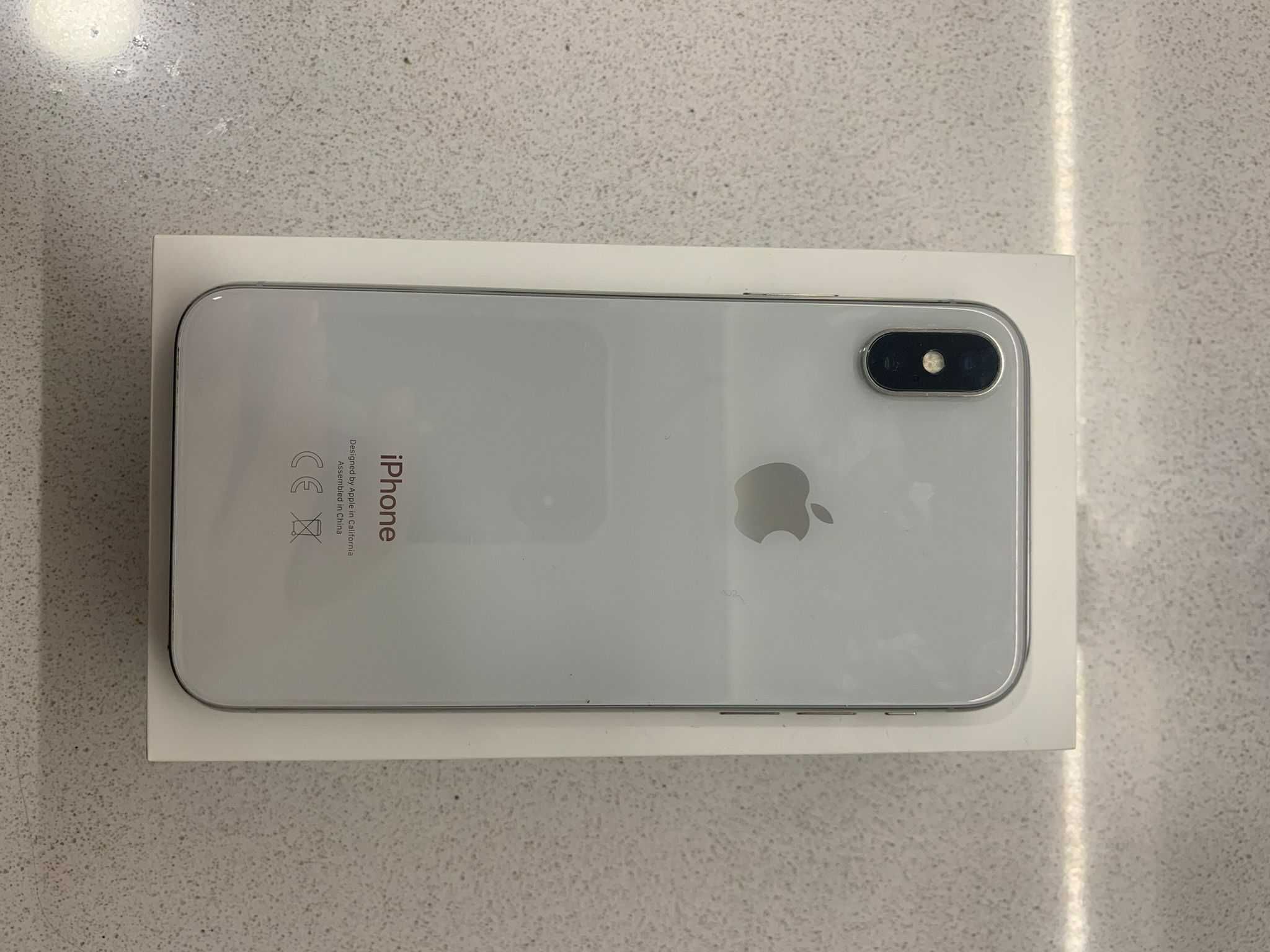 iPhone X 64GB Silver