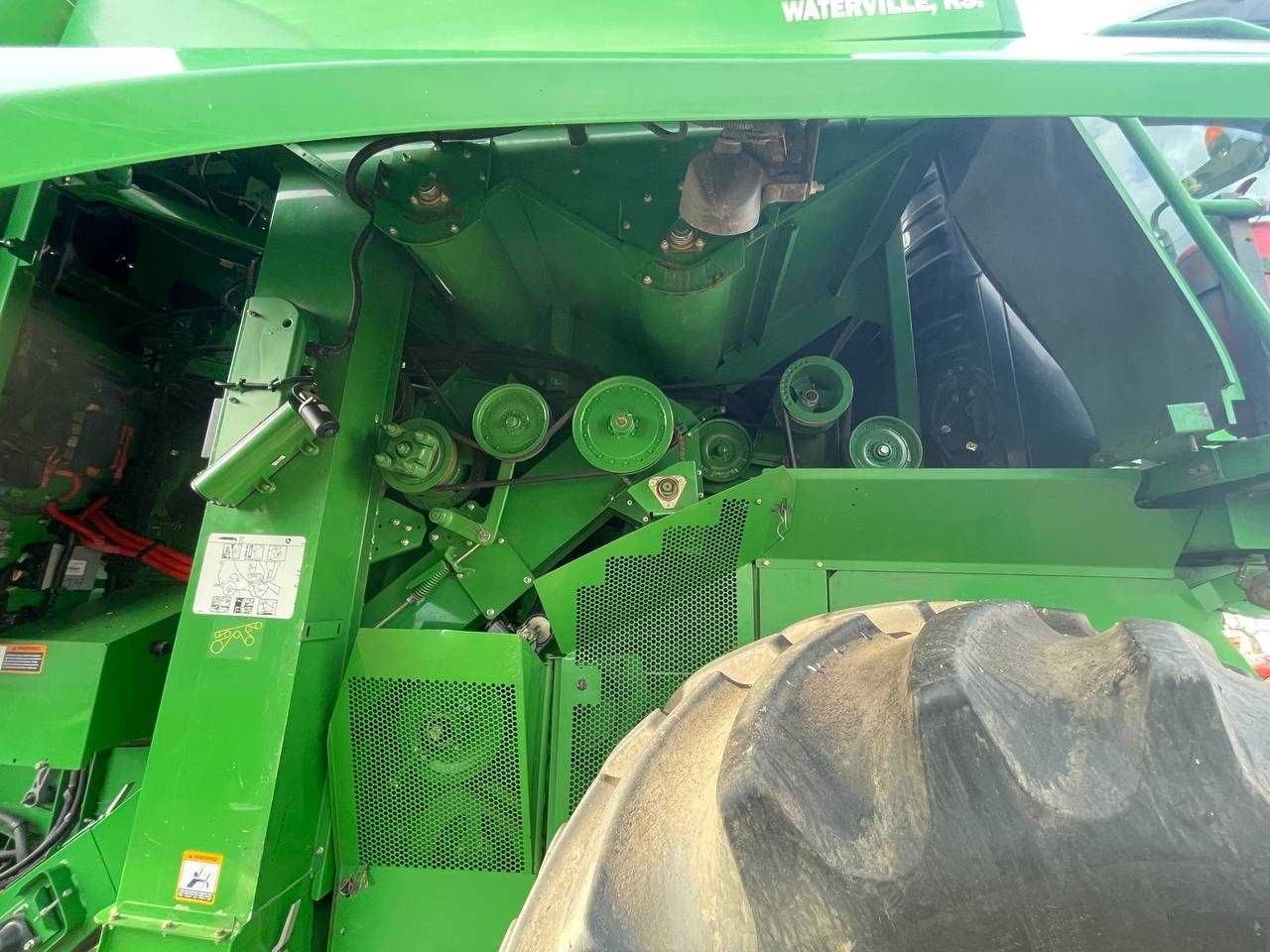 Комбайн John Deere S 670 2013 року випуску