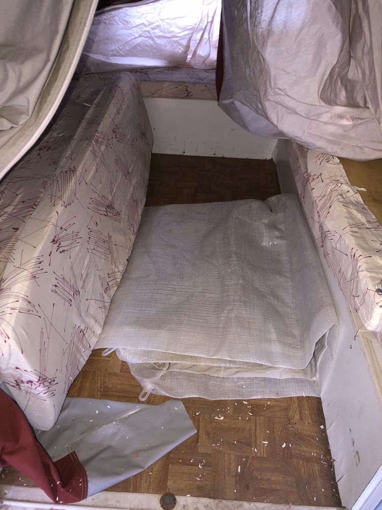 Vendo atrelado tenda
