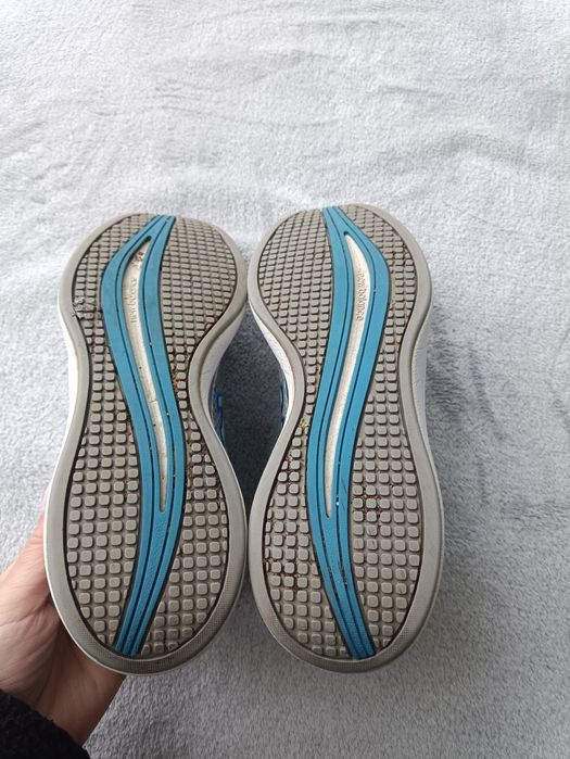 Женские кроссовки New Balance р38