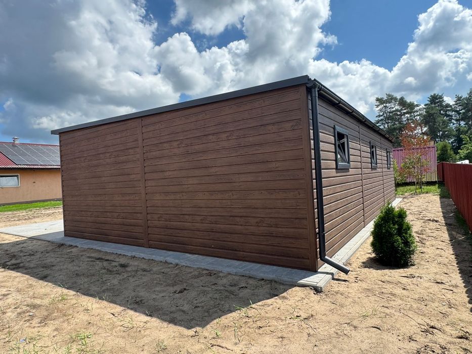 Nowoczesny garaż blaszany 9x6m