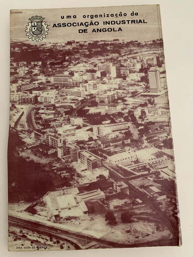 Livro “ Presença de Angola na IX Feira Internacional de Lisboa 1968”