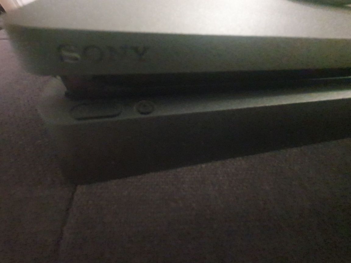 Konsola SONY PlayStation 4 slim 1 TB