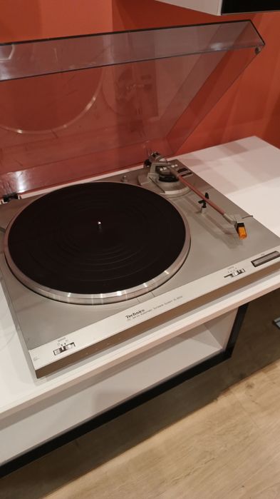 Wieża stereo Technics plus gramofon gratis