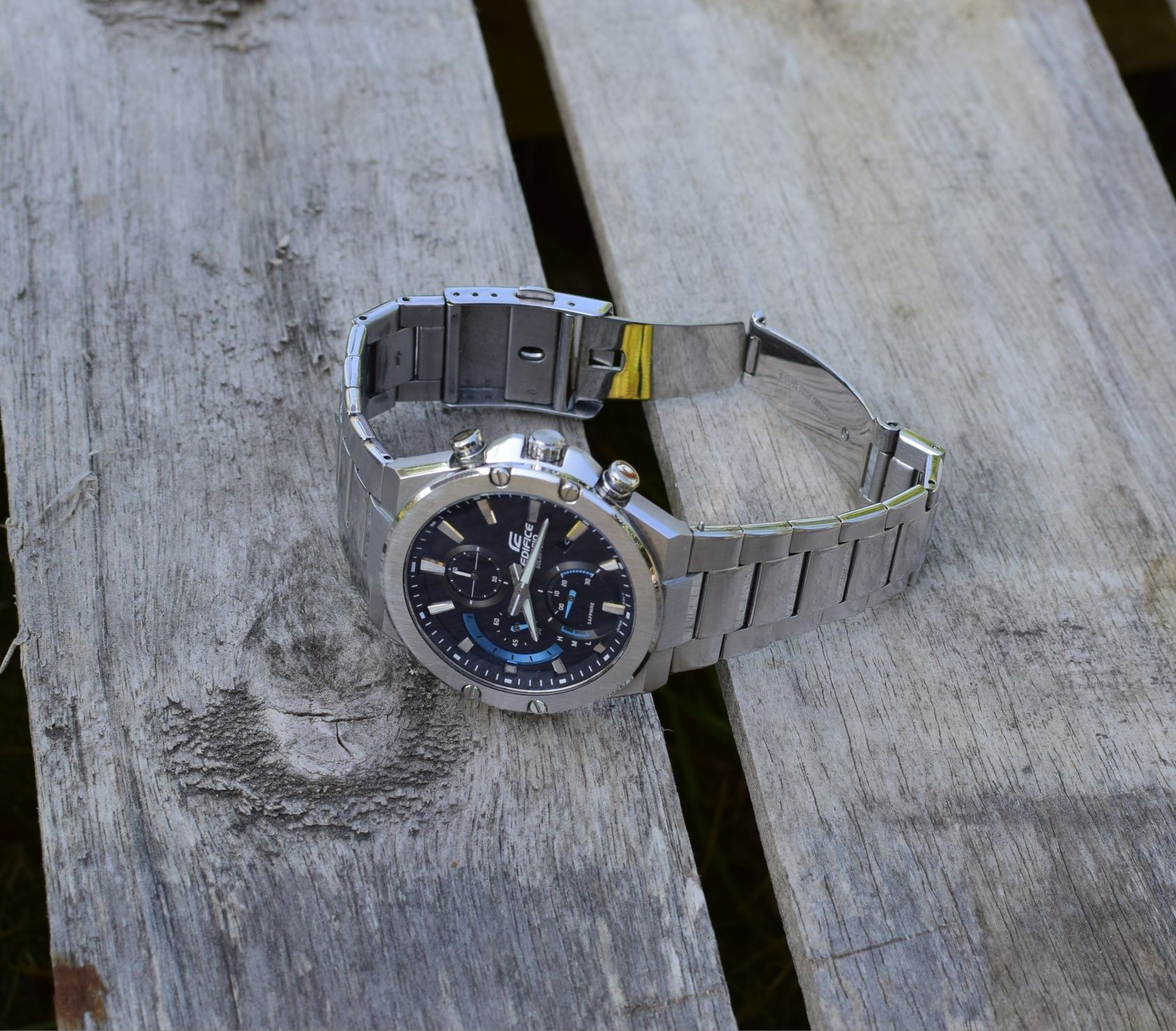 Zegarek Casio EFS-S560D-1AVUEF