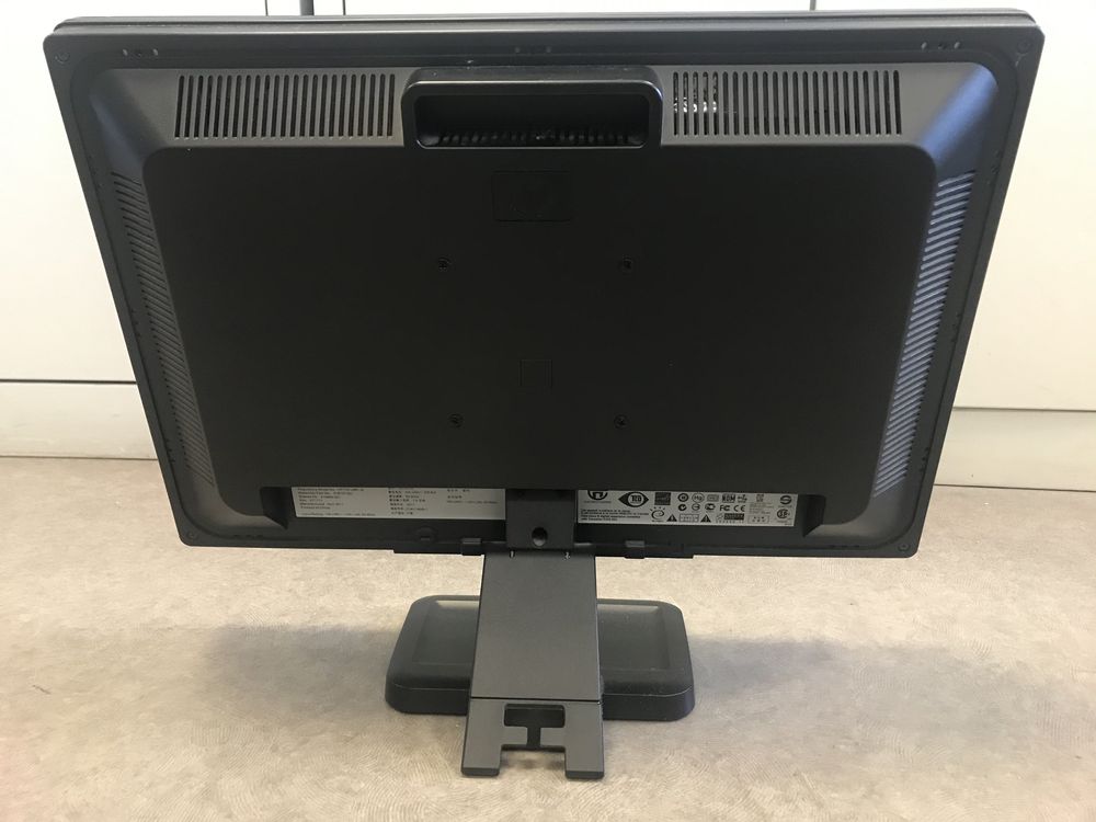 Monitor LCD HP LE2201W  22"