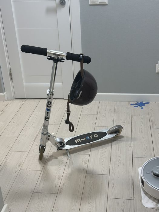 Самокат Micro sprite з шоломом