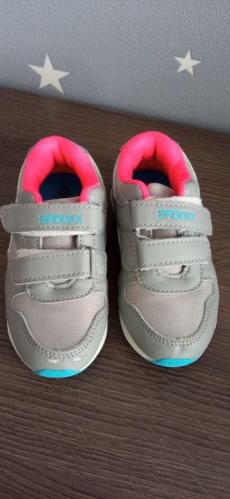 Adidasy dla dziewczynki