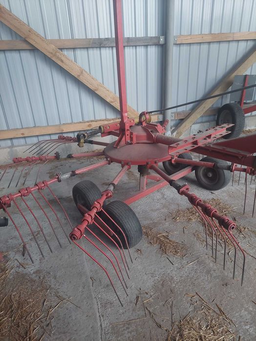 Przegrabiarka i zgrabiarka