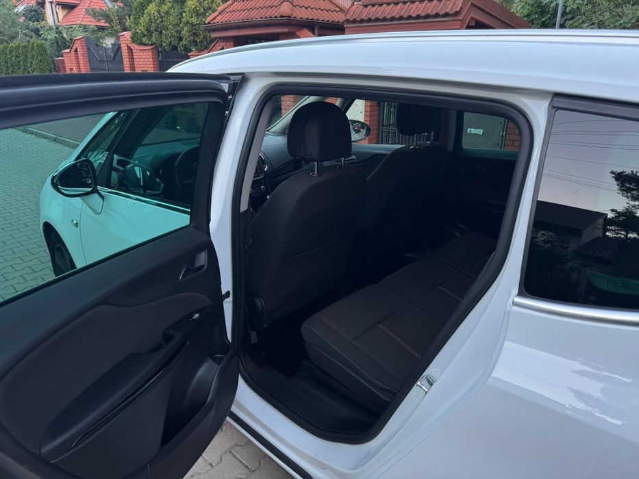 Opel Zafira C 1.4 turbo LPG, automat