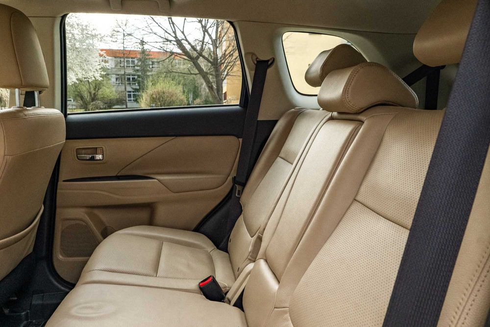 Mitsubishi Outlander III (2015) najwyższa wersja, 1 właściciel