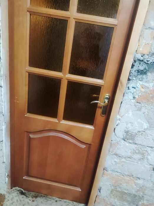 Міжкімнатні двері дерев'яні