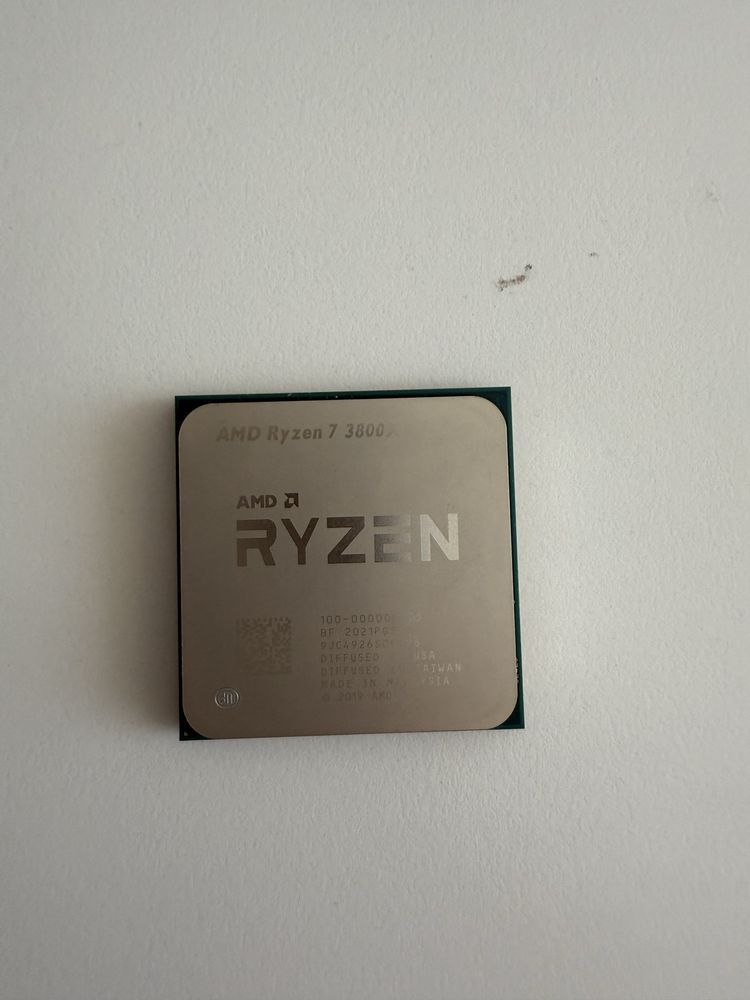AMD Procesor Ryzen 7 3800X 4,5GHz
