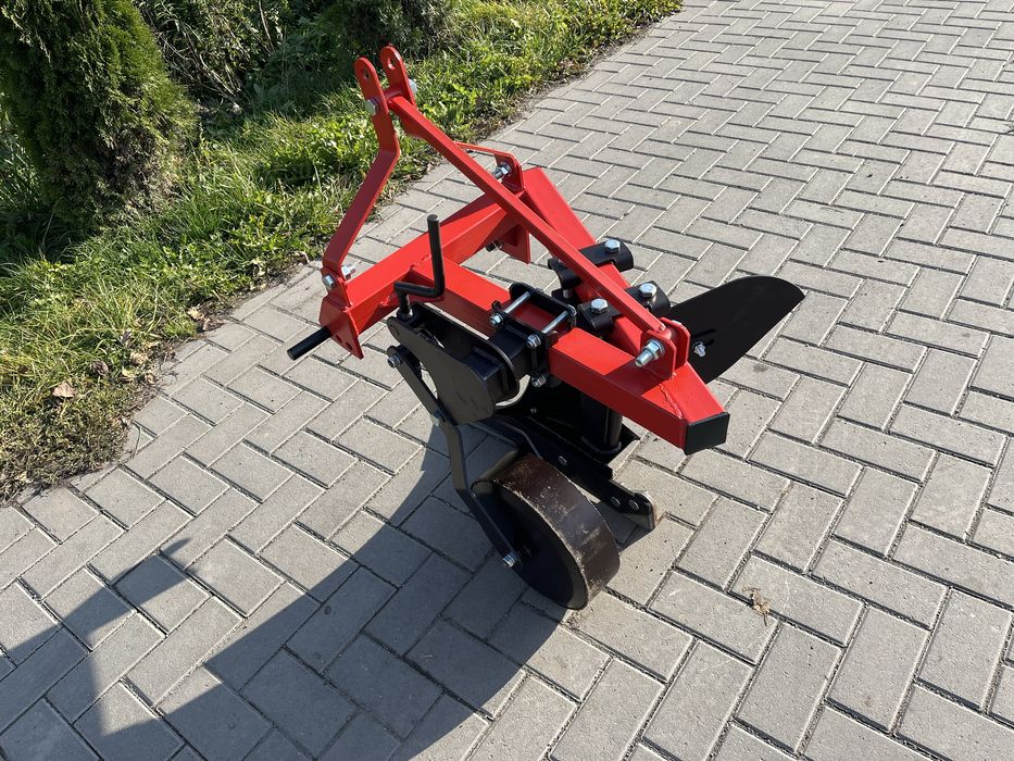 Плуг Віракс «WIRAX» 1/25, 2/25, 3/25 (з тягою під борону та без)