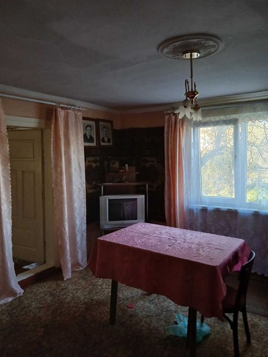 Продам будинок в селі Уріж