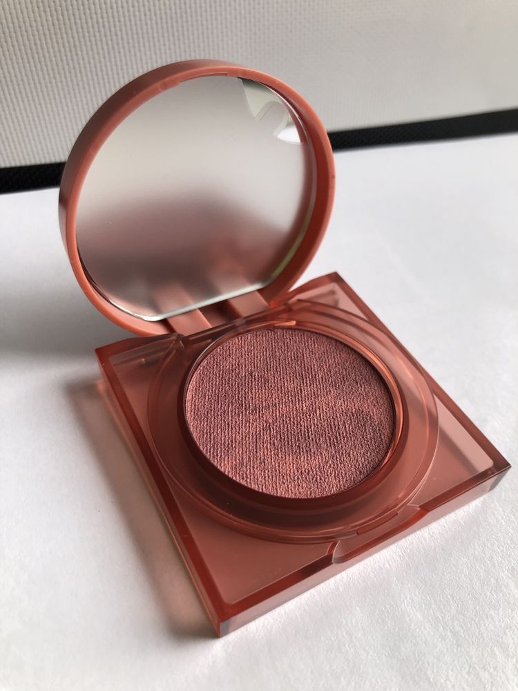 GLOWISH HUDA BEAUTY - Róż 03 Berry juicy